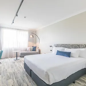 4* Hotel Mermaid Waters By Nightcap Plus